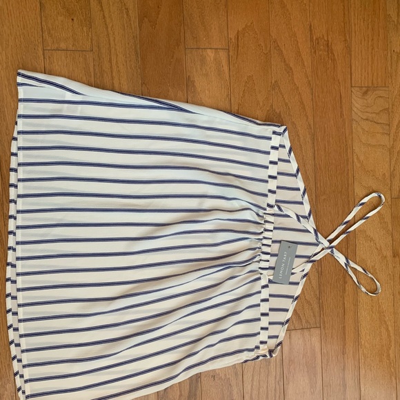 Lemon Tart textured halter top - Picture 3 of 5